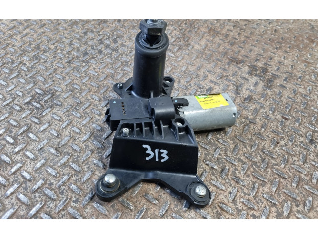 Моторчик заднего дворника 15282187    Cadillac Escalade