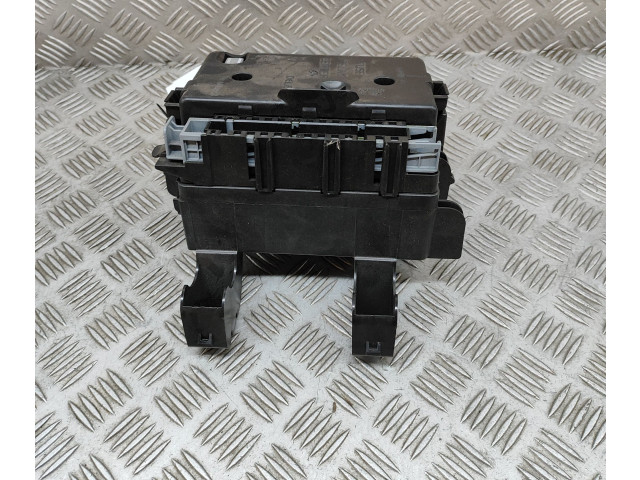 Блок предохранителей    15194396   Chevrolet TrailBlazer