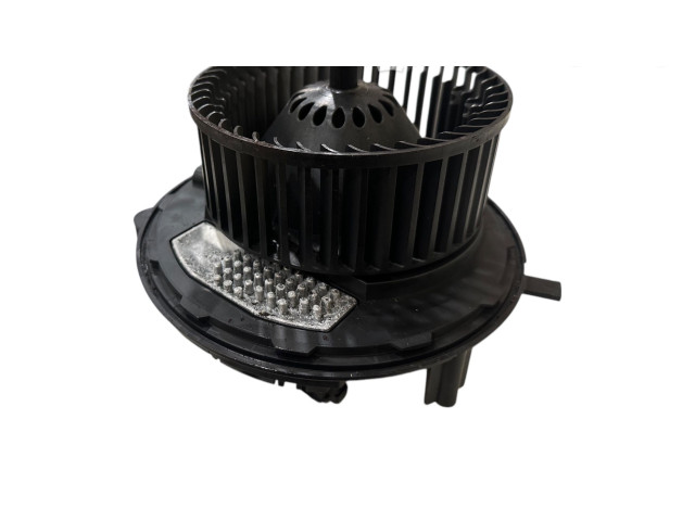 Вентилятор печки    5Q1819021B, T1016776J   Volkswagen e-Golf