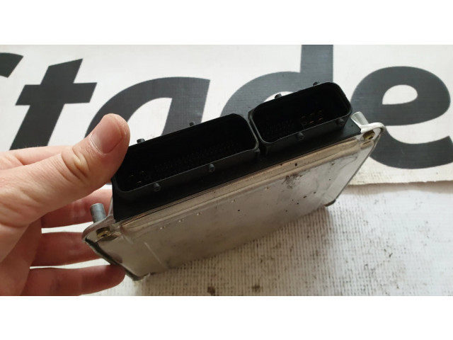 Řídící jednotka 0281010305 Audi A6 S6 C7 4G 2007