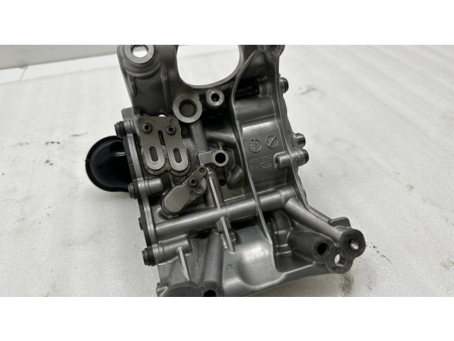 Масляный насос 8579944 BMW 3 G20 G21 2.0