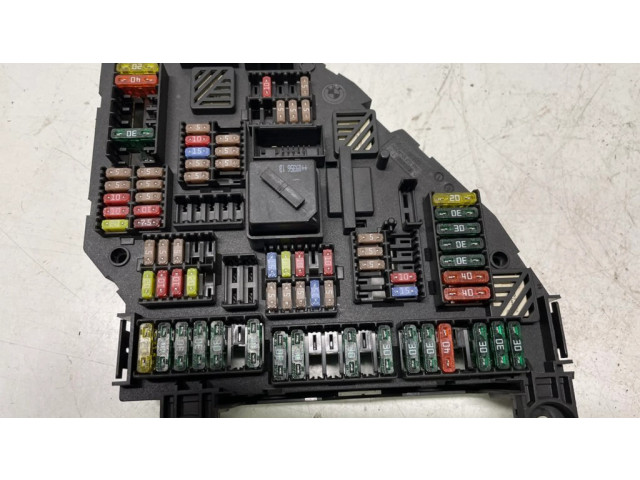 Pojistková skříňka Другие блоки управления / модули 921085702 BMW 7 F01 F02 F03 F04 2009