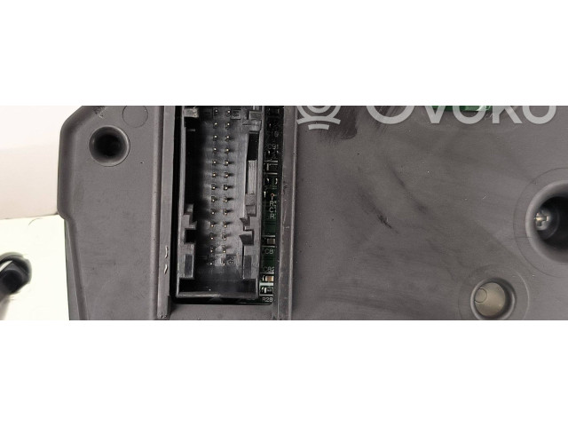 Панель приборов TN257430-1179   Cadillac Escalade       