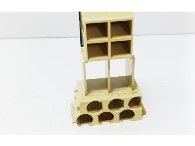 Панель приборов Audi A6 S6 C4 4A