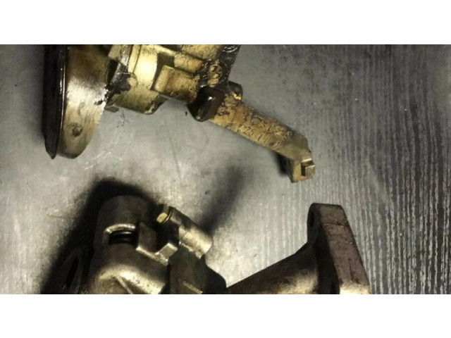 Масляный насос 12730852 BMW 5 E34 2.5