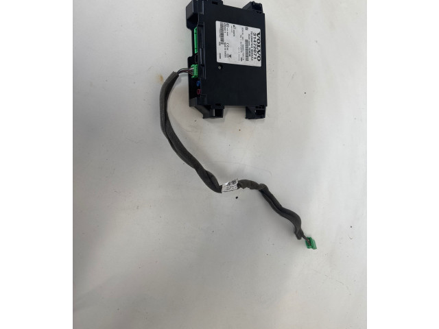 Блок управления 31472071, 31472075   Volvo V70