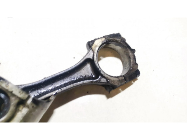 Píst rf8b Mazda 626 pro naftový motor 2.0