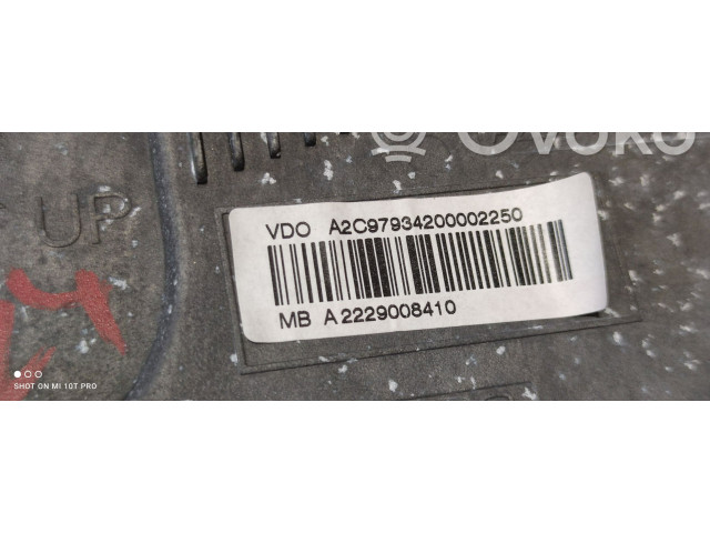 Přístrojová deska Mercedes-Benz S W222 2017 A2229008410