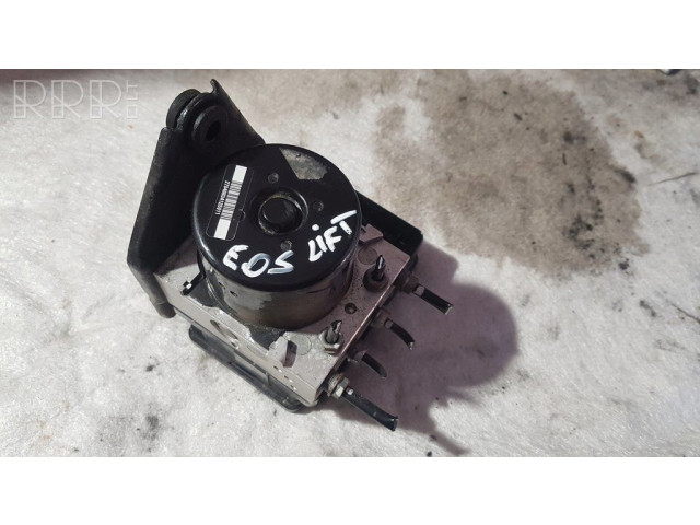 Jednotka ABS 1K0614517DE Volkswagen Eos 2011