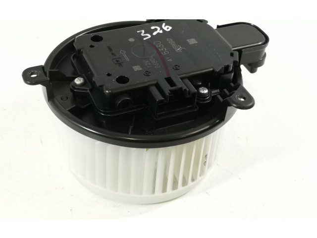 Вентилятор печки 85653529 Chevrolet Camaro