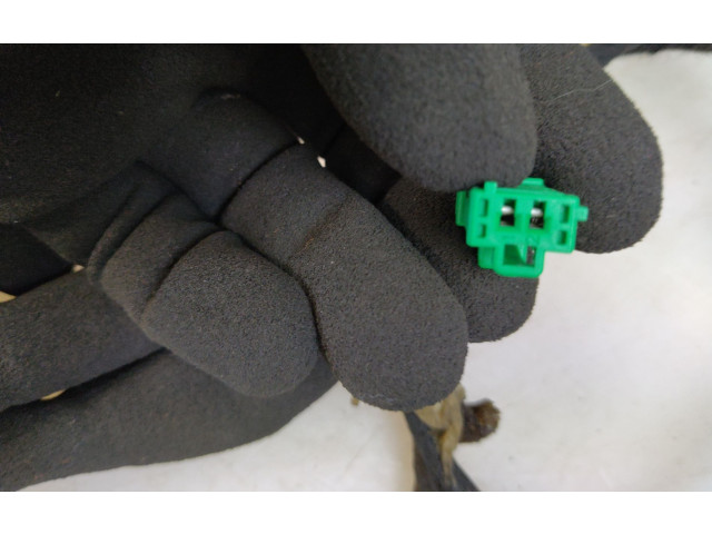 Зеркало электрическое Citroen C4 I 2004 - 2010 года