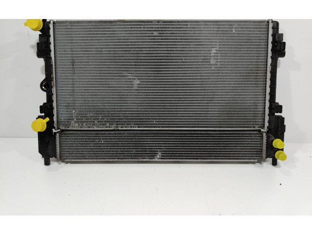 Интеркулер  6R0145805H   Audi A1 