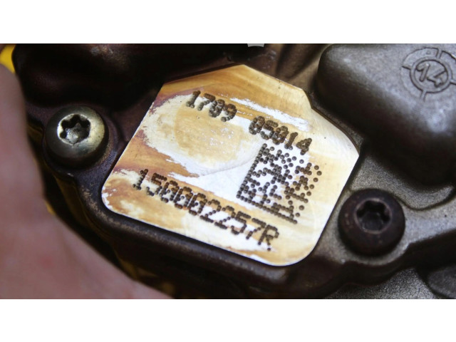 Масляный насос   150002257R  Renault Clio IV 