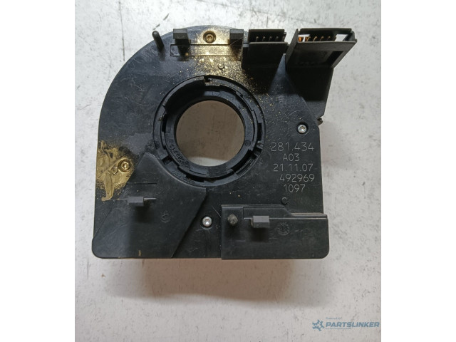 Руль Skoda Fabia Mk1 (6Y)  1999 - 2007 года 4929691097      