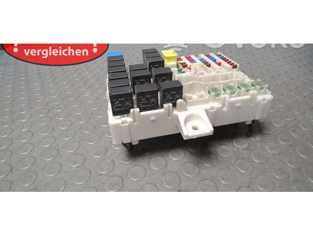 Блок предохранителей 8565A174 Mitsubishi Colt