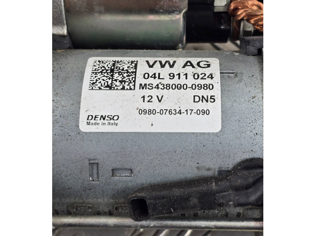   Pojistková skříňka 04L911024   Audi A4 S4 B9 8W 2015