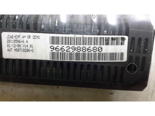 Дисплей    9662988680   Fiat Scudo