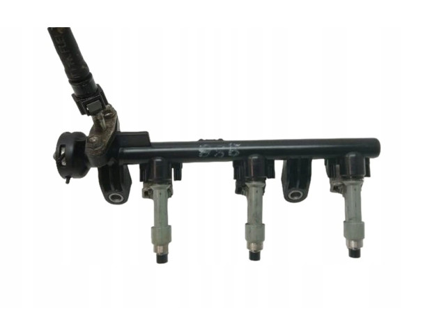 Топливная рампа 238140Q010A   Smart ForTwo I  