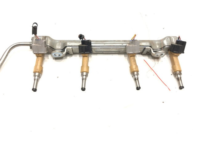 Магистральная трубка топлива