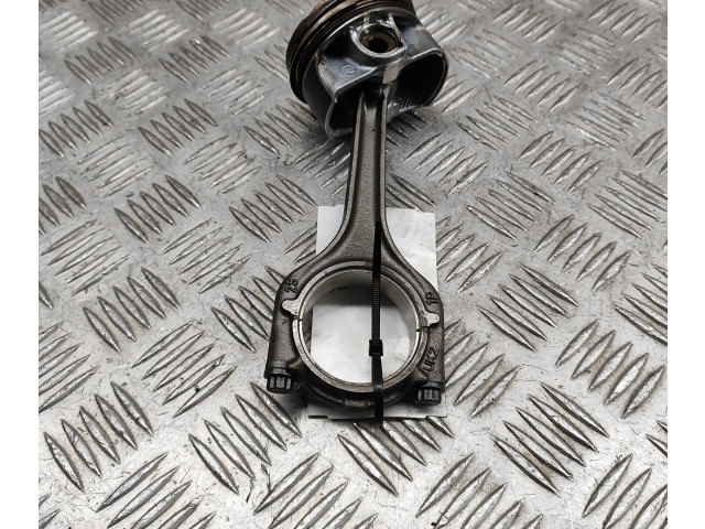 Поршень DGEB 04E107065JF, 04E198401AB Skoda Superb B8 (3V)