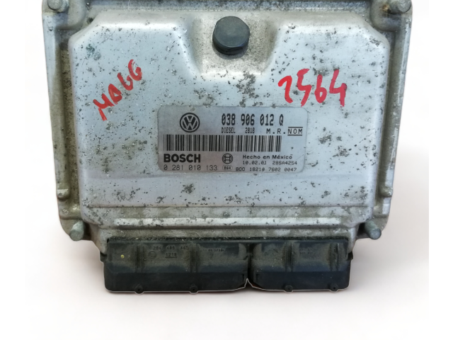 Блок управления двигателя 0281010133, 0281010133   Volkswagen New Beetle