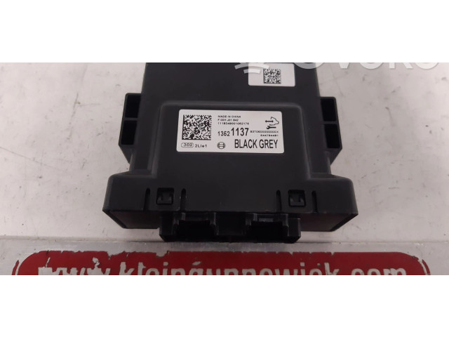 Блок управления 13521137 Vauxhall Astra K