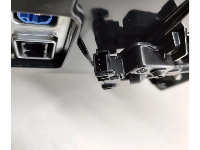 Дисплей 36012873, 32289368 Polestar 2