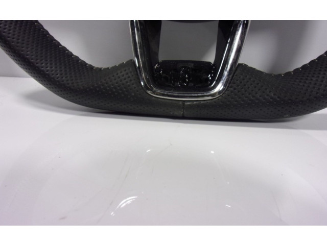 Руль Skoda Kodiaq  2017 - 2024 года 5E3419093PVKL, 5E419093P      