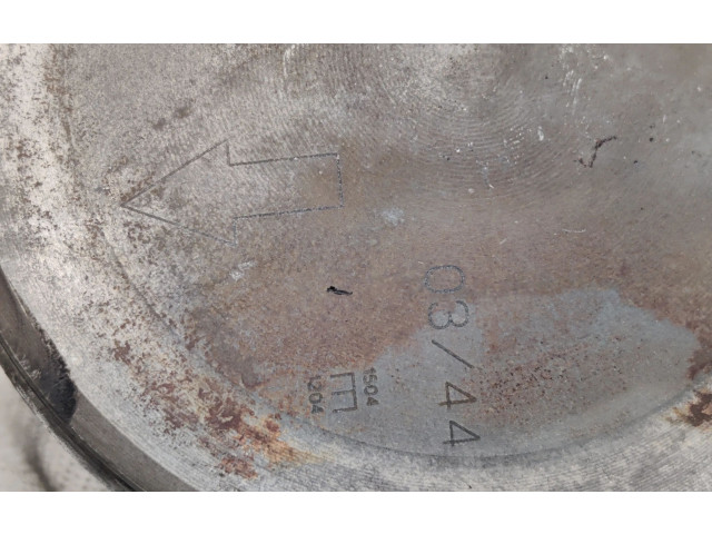 Поршень с шатуном 53021539AD, 05086011AA Dodge Challenger