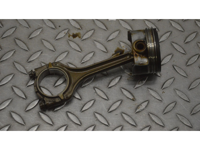 Поршень CJZB 04EE Volkswagen Golf VII