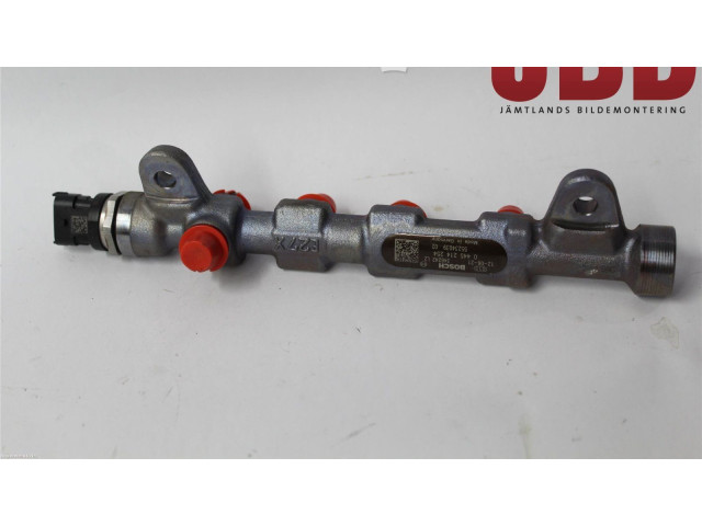 Топливная рампа 46337642, 0445214254 Fiat Freemont для двигателя 939.B5.000