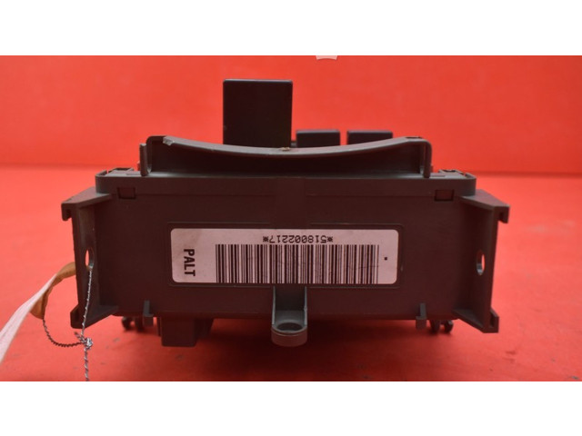 Pojistková skříňka 8200148810, 8200148810 Renault Vel Satis 2001