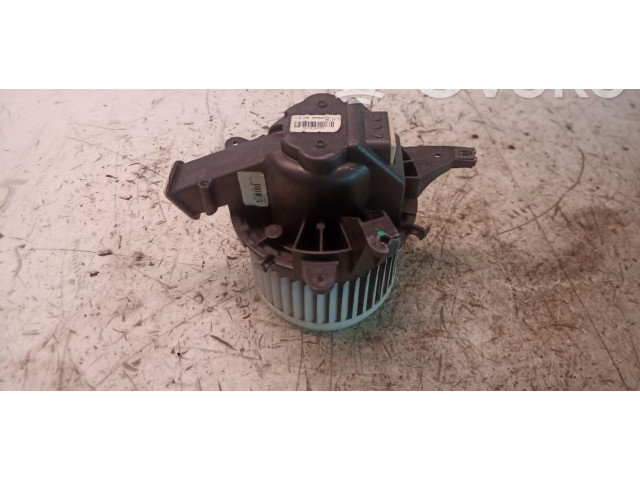 Вентилятор печки    5R2230100, 5R2230100   Fiat 500L