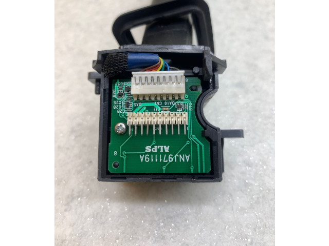 Ручка стеклоочистителей 30739218, 06W27D   Volvo V70