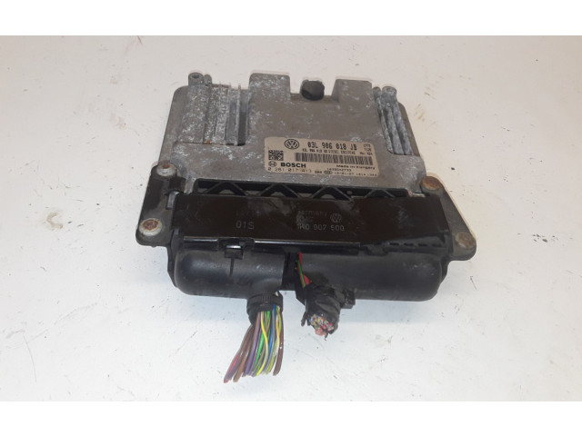 Блок управления двигателем ECU