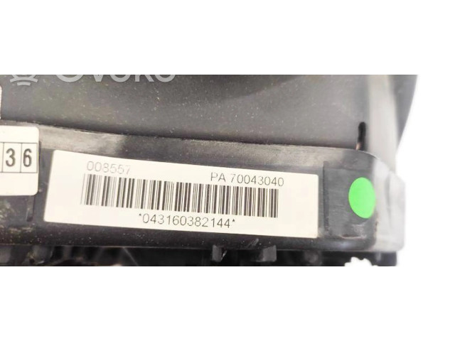 Подушка безопасности водителя 70043040 Fiat Grande Punto