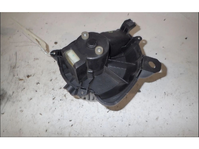 Вентилятор печки    77364956   Fiat Grande Punto