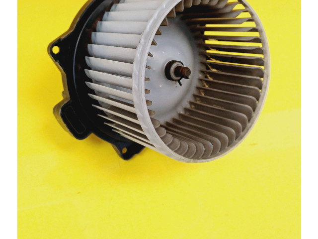 Вентилятор печки 194000-0982 Daihatsu YRV