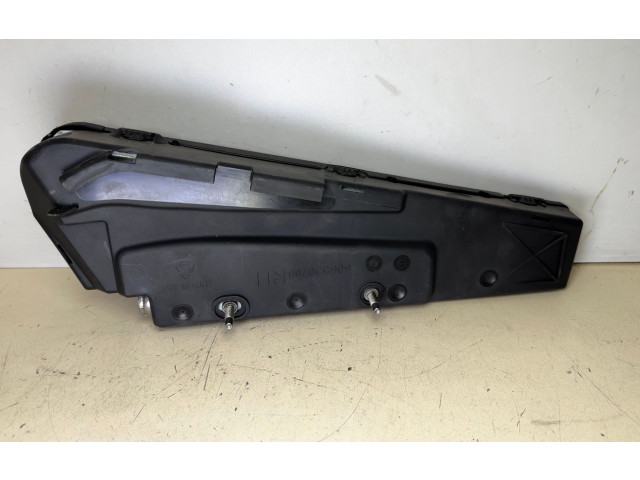 Подушка безопасности в сиденье 30715730, 606530700   Volvo V70