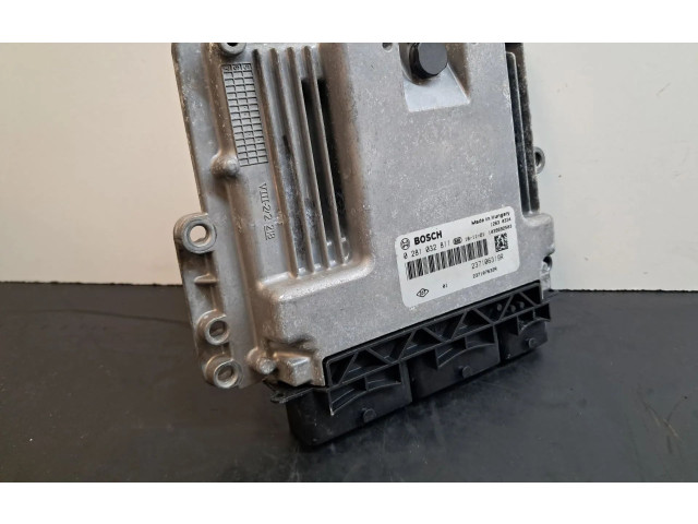 Блок управления двигателя 237106319R Dacia Dokker