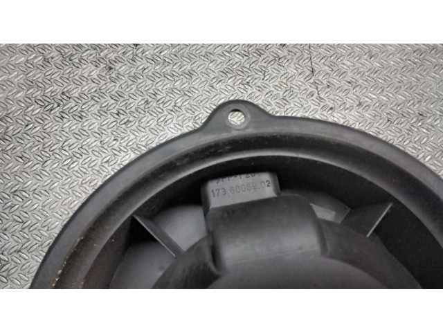 Вентилятор печки 1736006902 Smart ForFour I