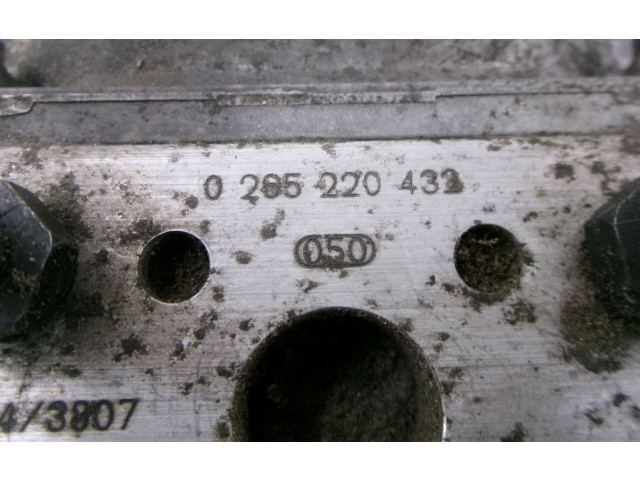 Блок АБС 7D0814111B, 7D0814111B   Volkswagen  Transporter - Caravelle T4  1991 - 2003 года