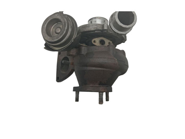  Турбина Volvo S60  8689592         