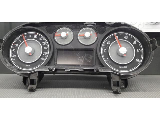 Přístrojová deska Fiat Punto Evo 2011