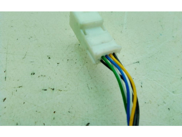 Зеркало электрическое Dacia Sandero 2008 - 2012 года