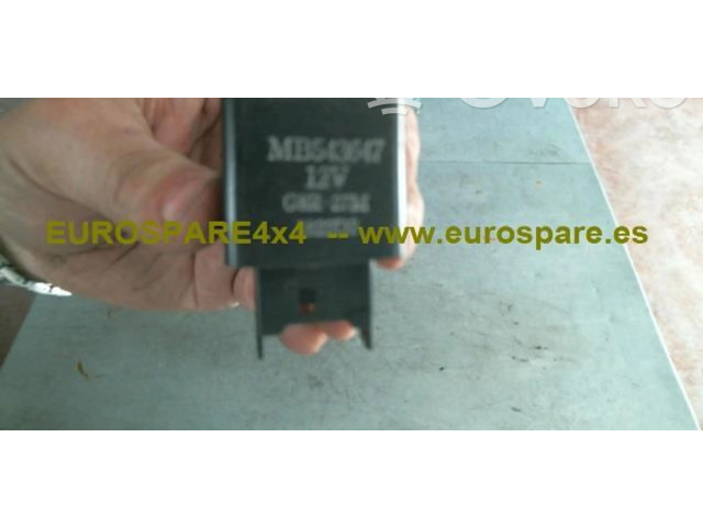 Блок предохранителей MB843647 Mitsubishi Montero