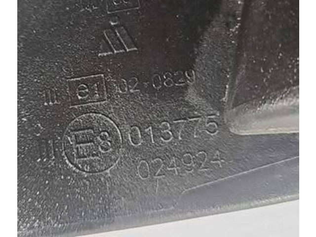 Зеркало (механическое)       Citroen C1  2006 - 2013 года   