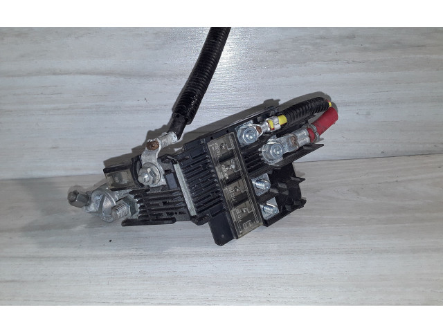 Блок предохранителей    Ford Fiesta    