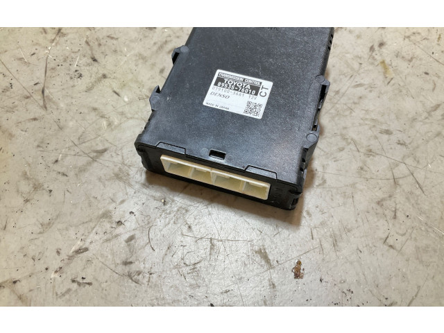 Блок управления коробкой передач 8953576010, 0791003661   Lexus CT 200H
