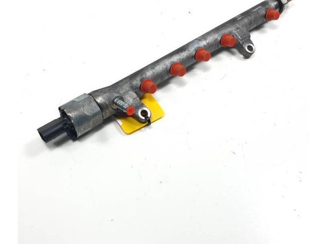 Топливная рампа R03L125A Volkswagen Golf VI